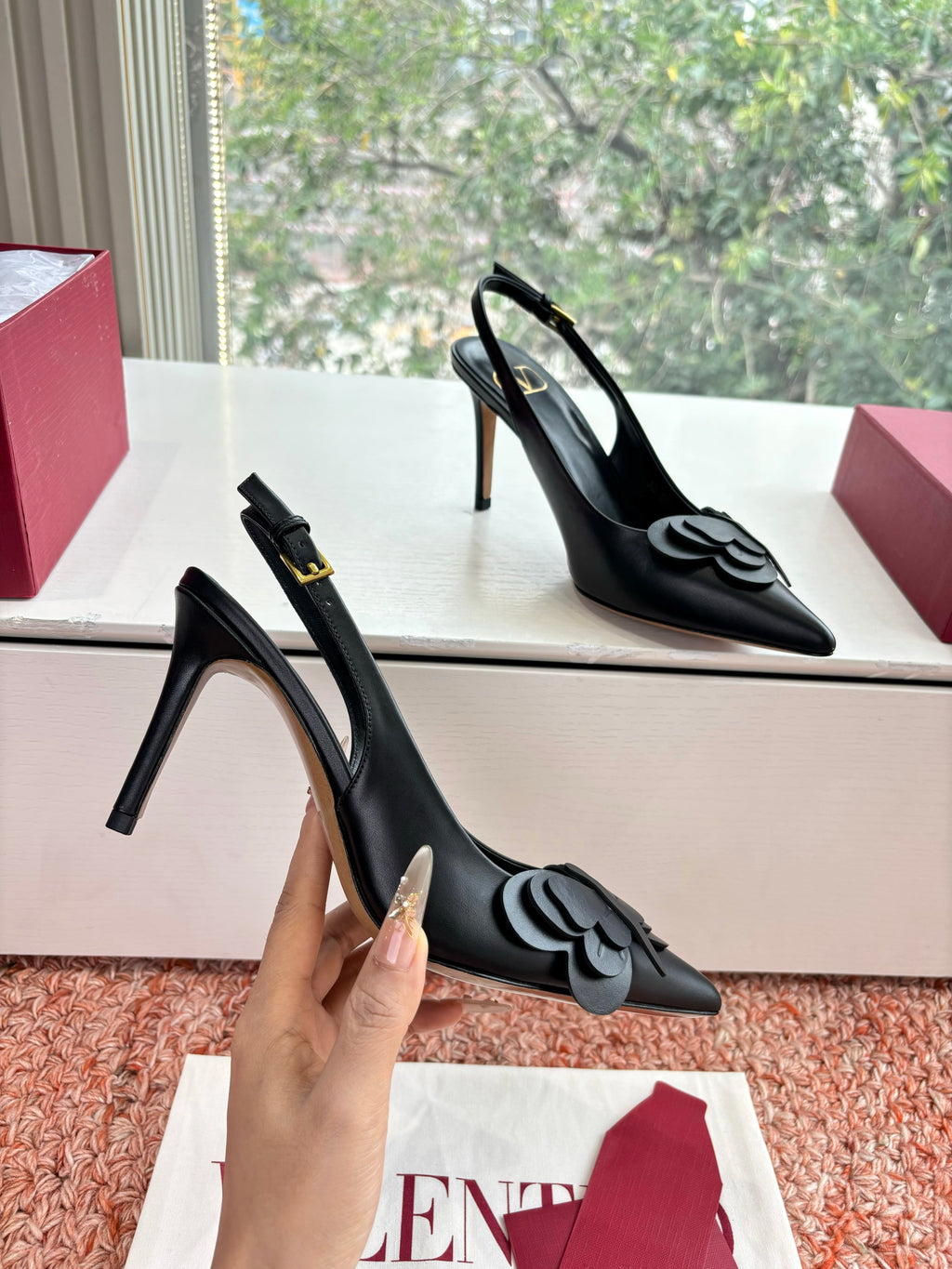 VT 26s Butterfly Slingback Black Leather 604041