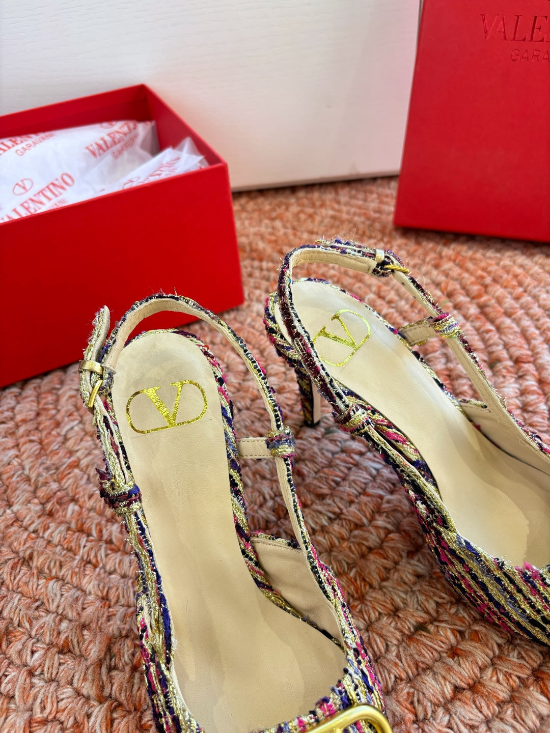 VLogo Signature Slingback 80mm Black Tweed 702208