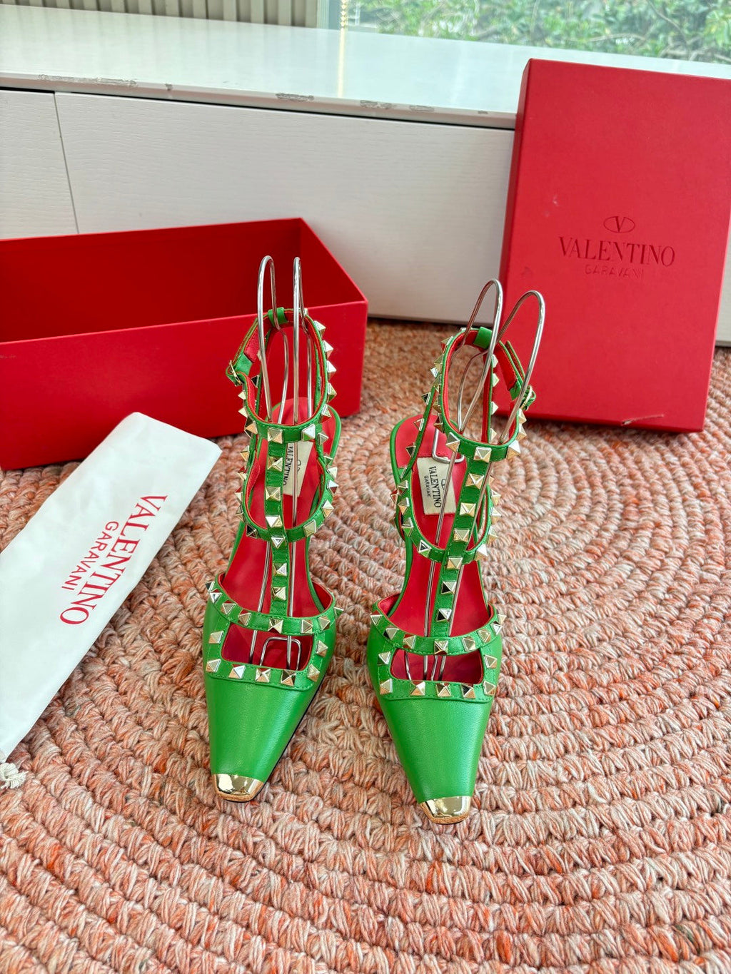 Valentino Rockstud Kidskin Pump 100mm Green Sheepskin 702226