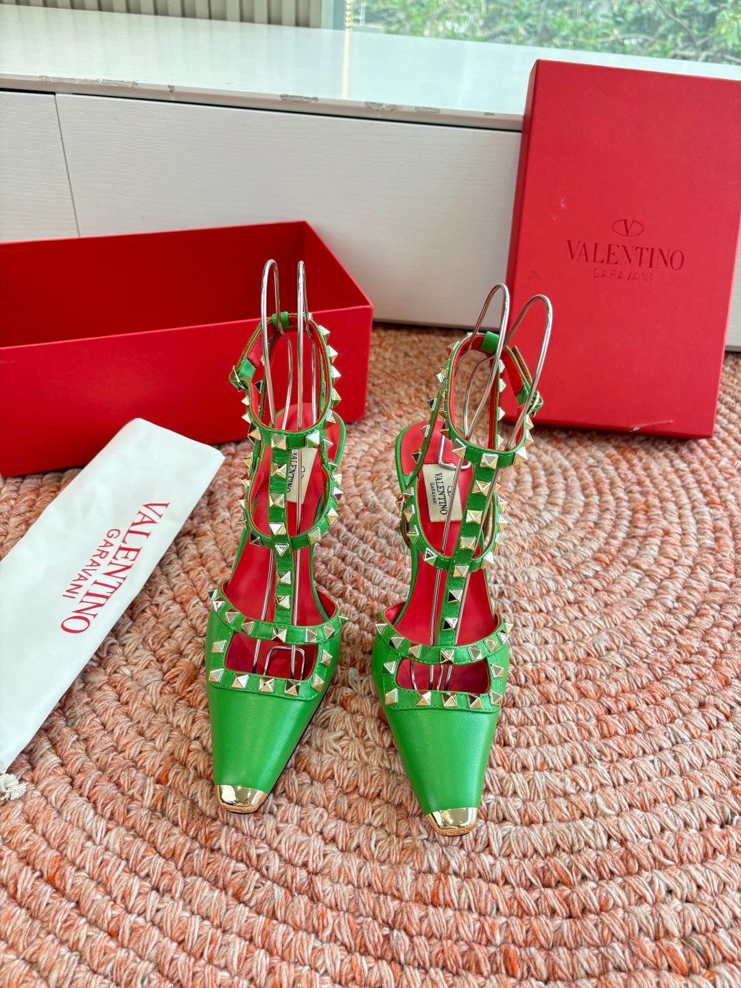 Valentino Rockstud Kidskin Pump 100mm Green Sheepskin 702226