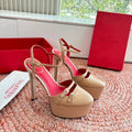 Valentino Crasher Platform Pumps 14.5cm Beige Sheepskin 702231