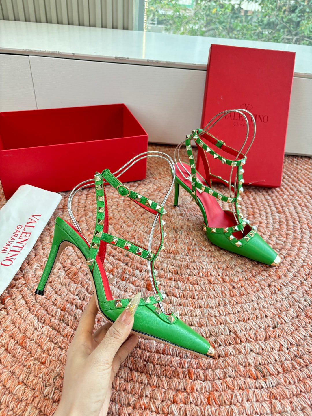 Valentino Rockstud Kidskin Pump 100mm Green Sheepskin 702226
