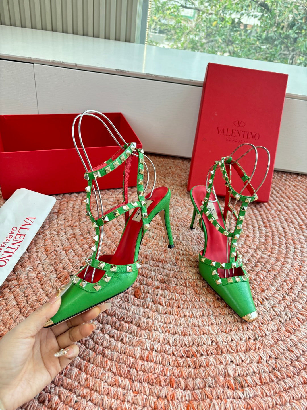 Valentino Rockstud Kidskin Pump 100mm Green Sheepskin 702226