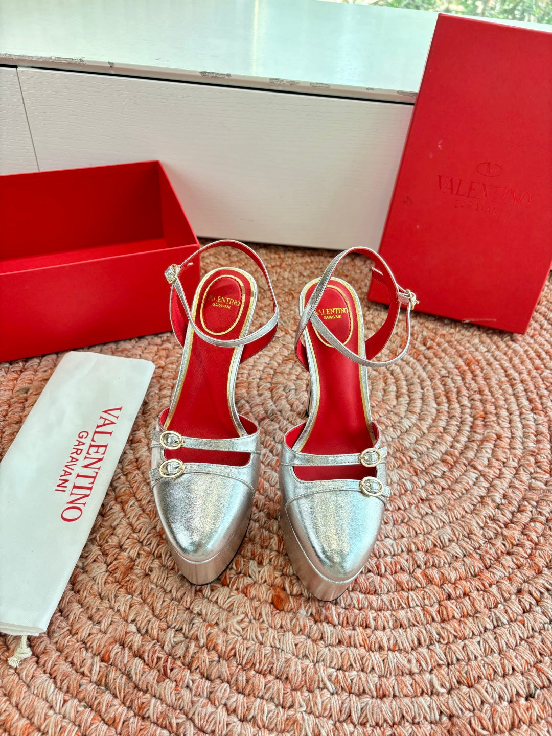 Valentino Crasher Platform Pumps 14.5cm Sliver Sheepskin 702228