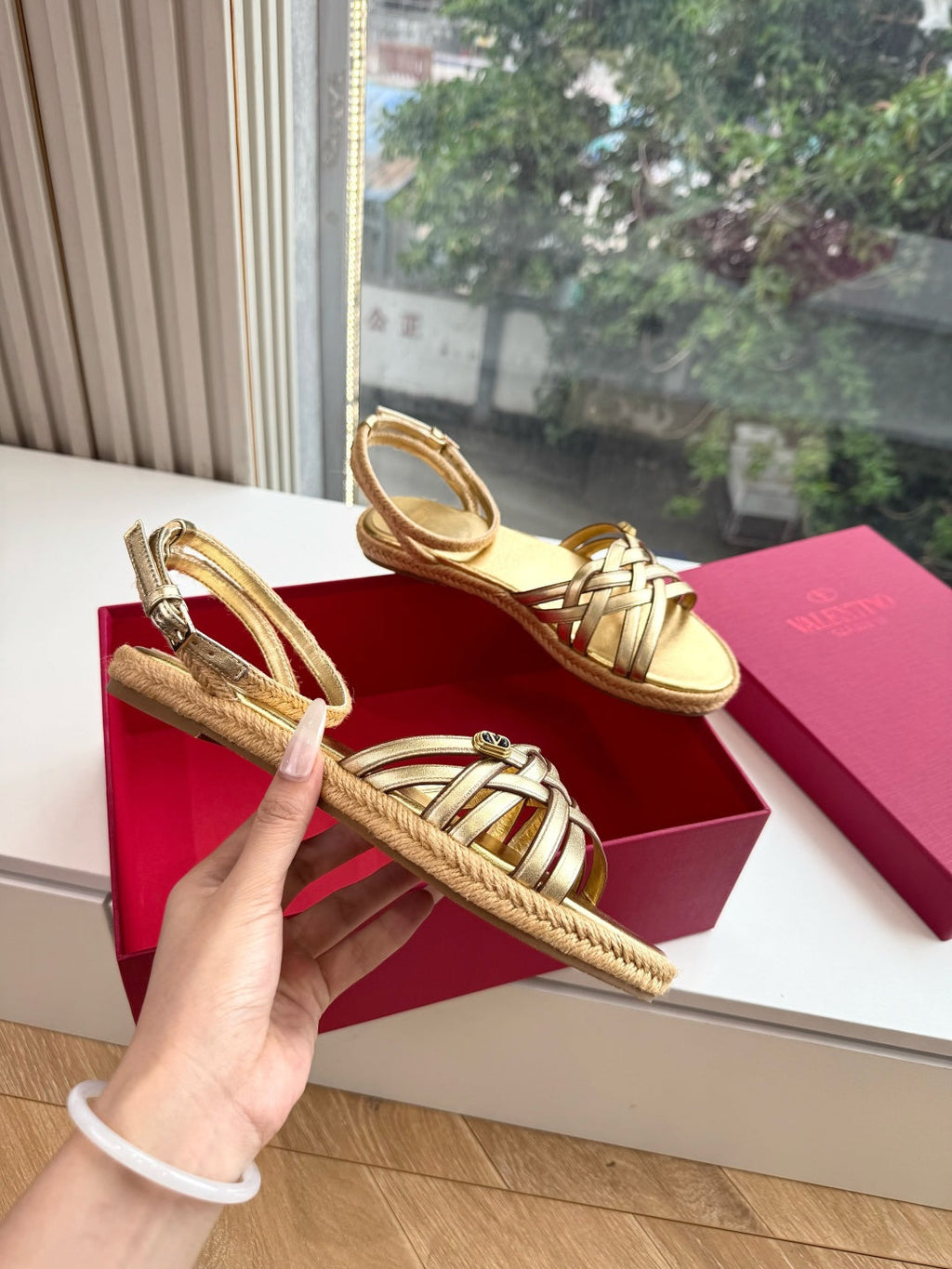 VLTN Espadrille Sandals Gold Leather 933612