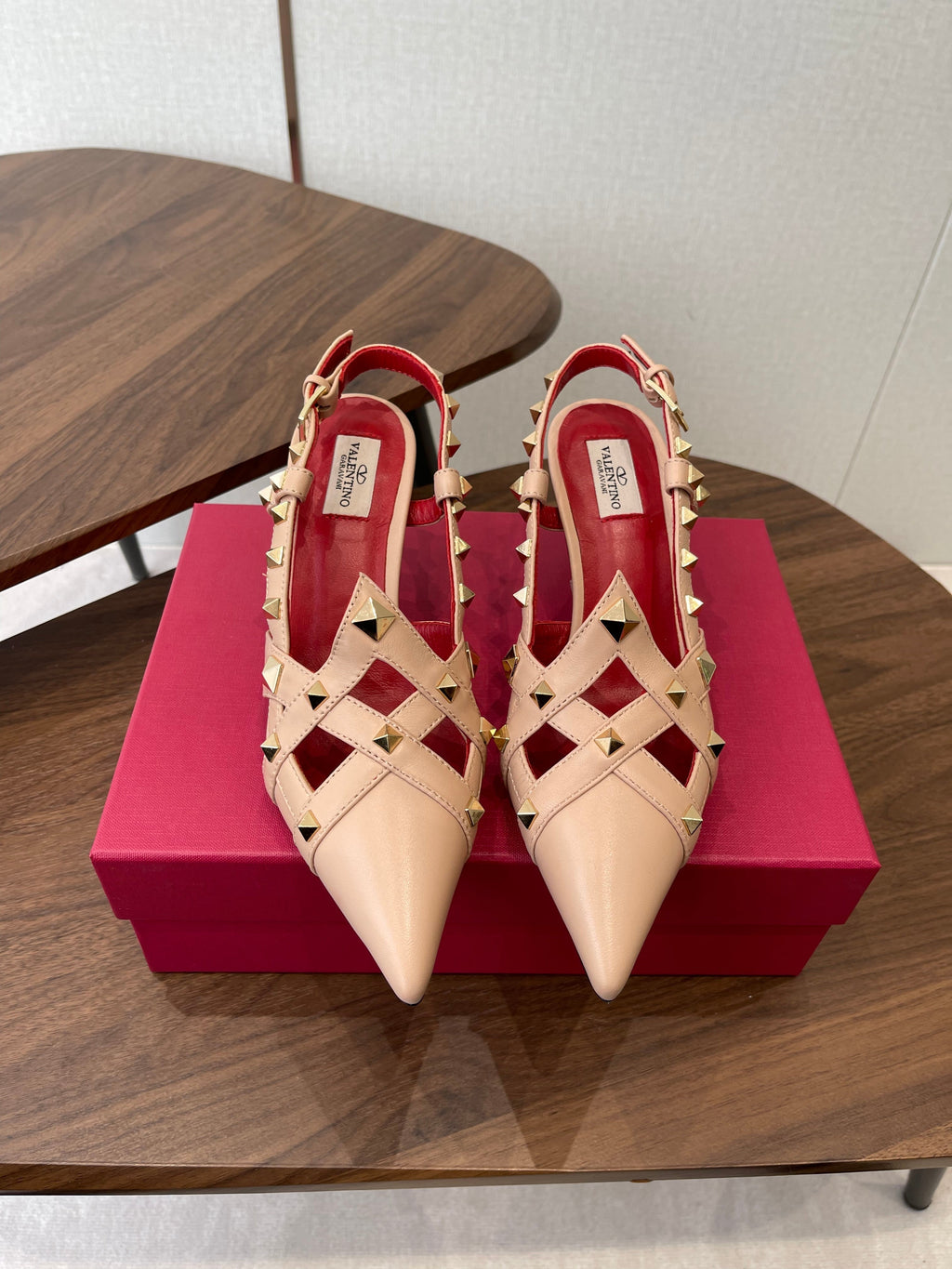 VT Studdy Pumps 65mm Beige Red Leather 624352