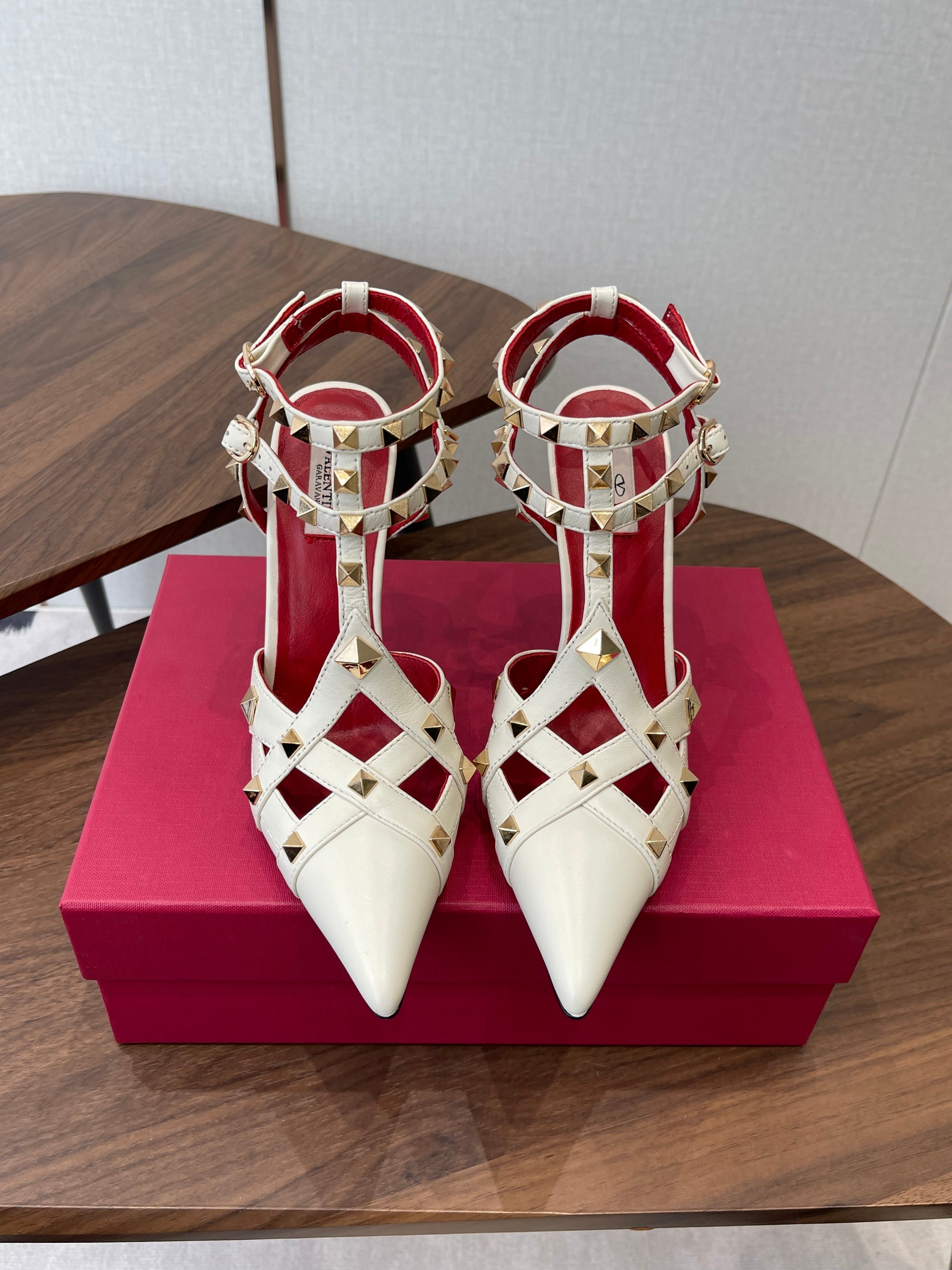 VT Studdy Pumps 95mm White Red Leather 624358