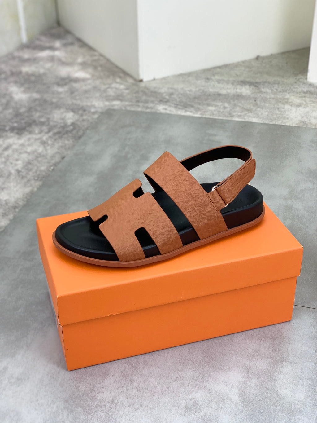 HM Men's Chypre Sandals Brown Calfskin 645505