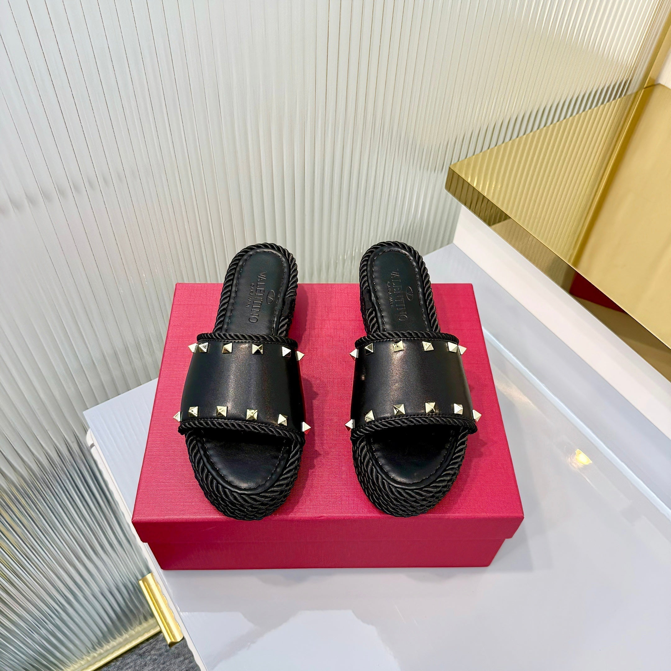 VT 26s Espadrille Slides 5cm Black Leather 714907
