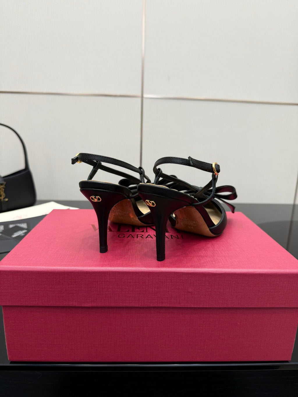 VT Bowow Slingback Pumps 85mm Black Leather
