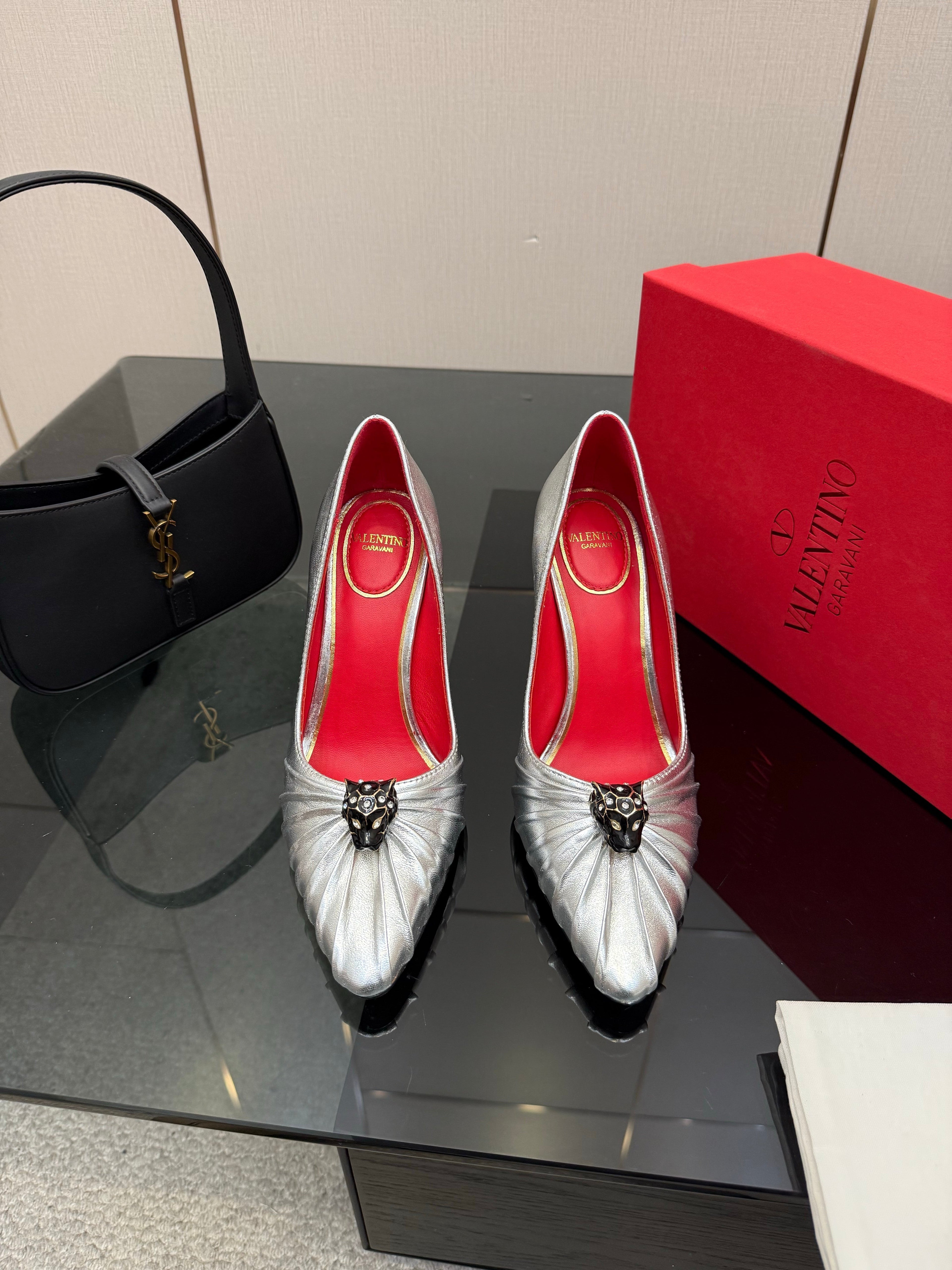 VT Panthea Pumps 105Mm Metallic Silver Goatskin 630180