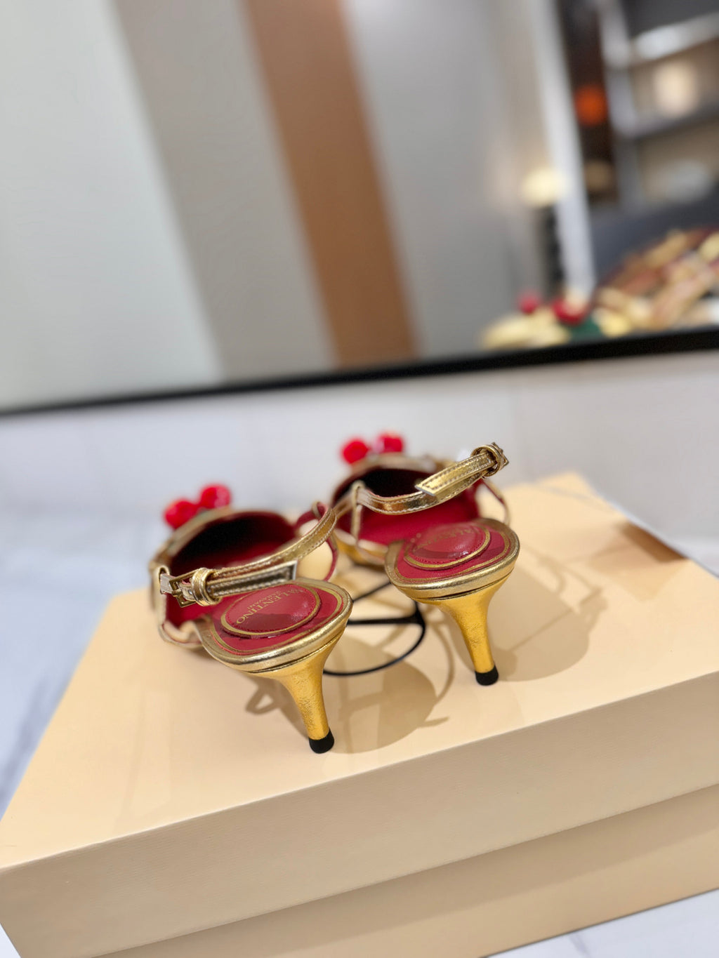 VT Cherryfic Slingback 5cm Gold Leather 666318