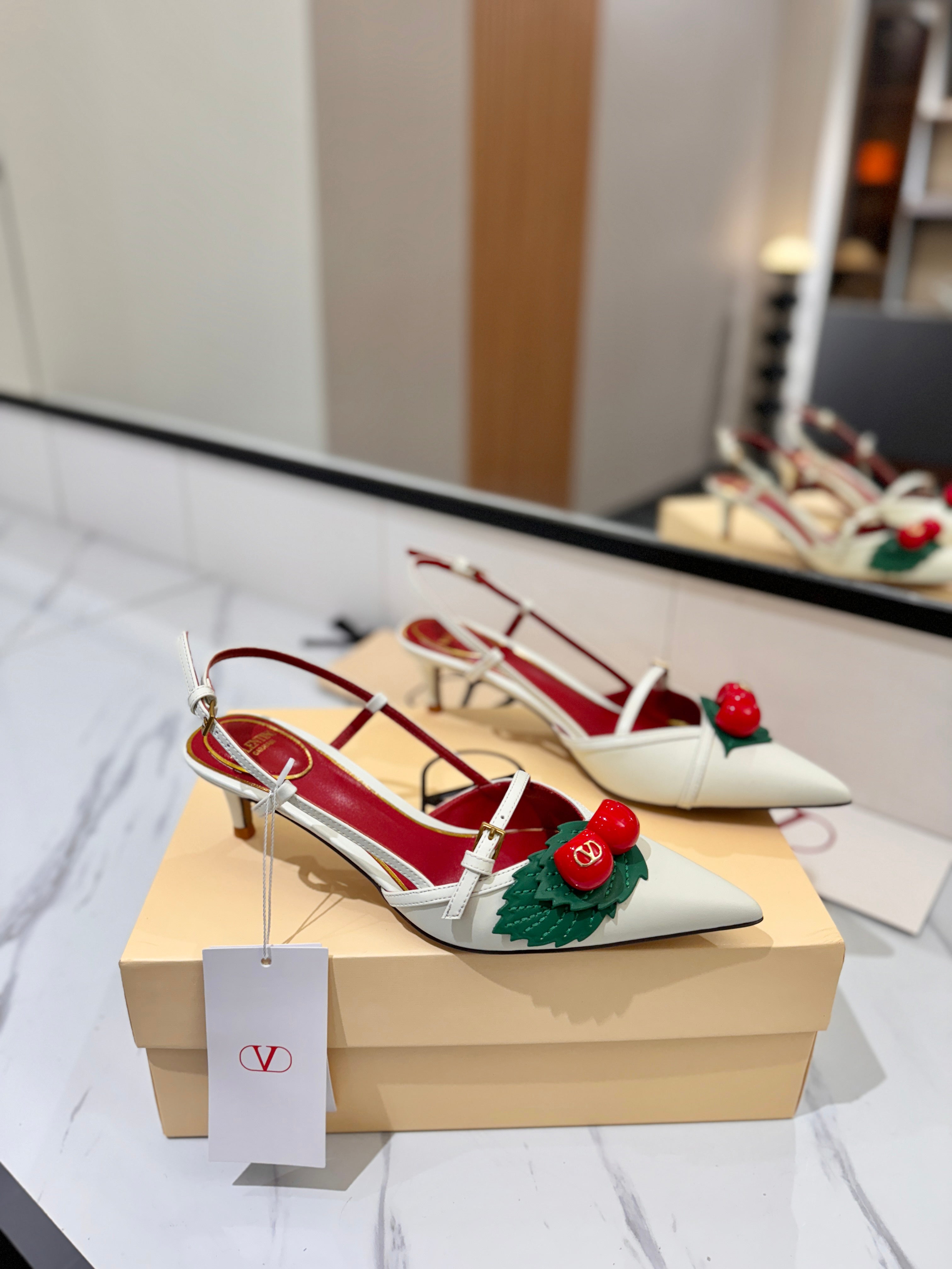 VT Cherryfic Slingback 5cm White Leather 666319