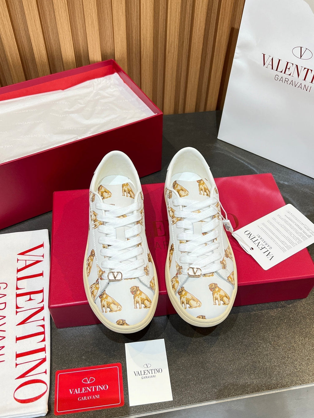 VT 25S Casual Sneakers White Yellow Cowhide 563089