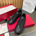 VT 25S Casual Sneakers Black Cowhide 563092