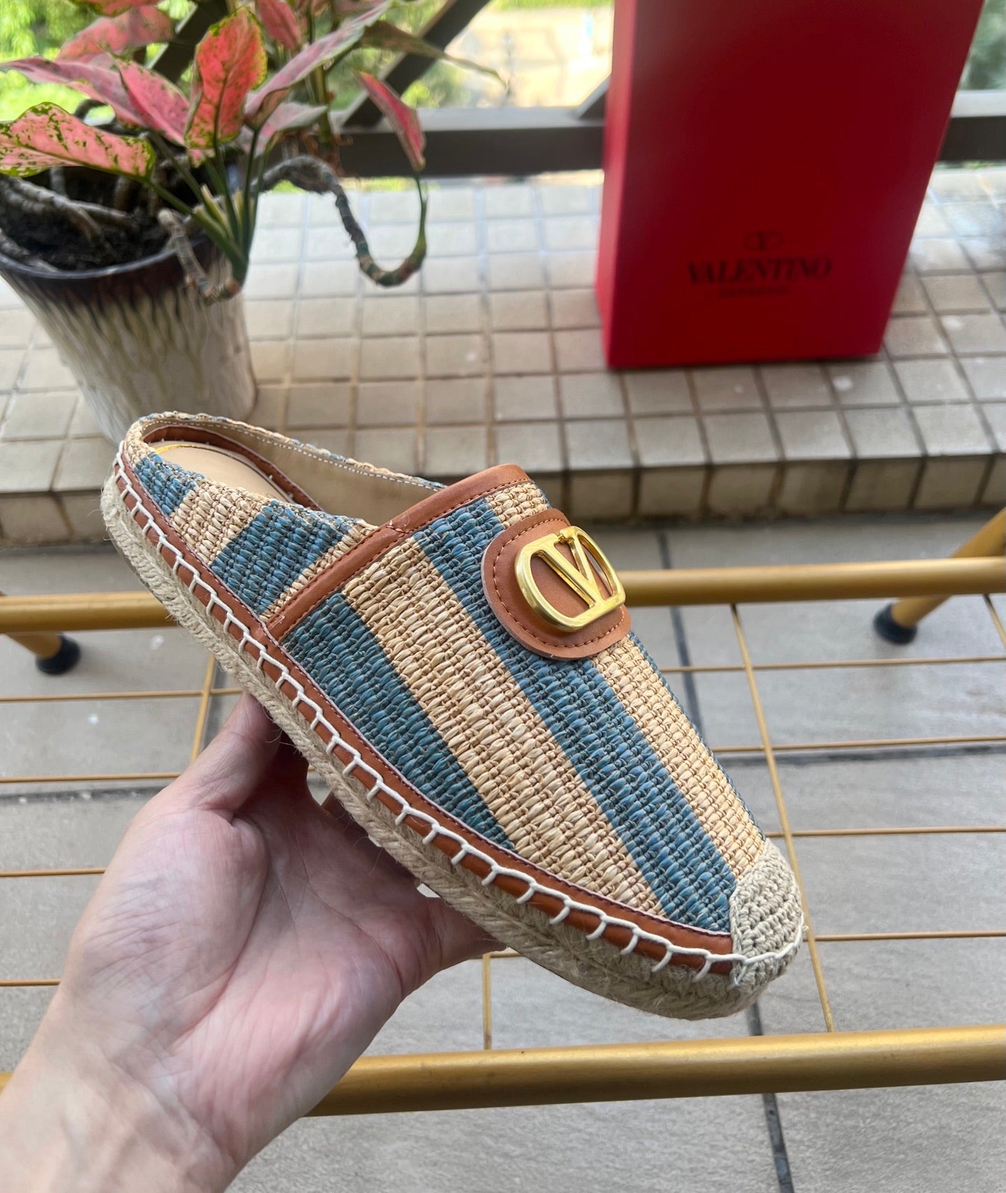 VLogo Signature Striped Espadrille Mules Beige Blue Raffia 692190