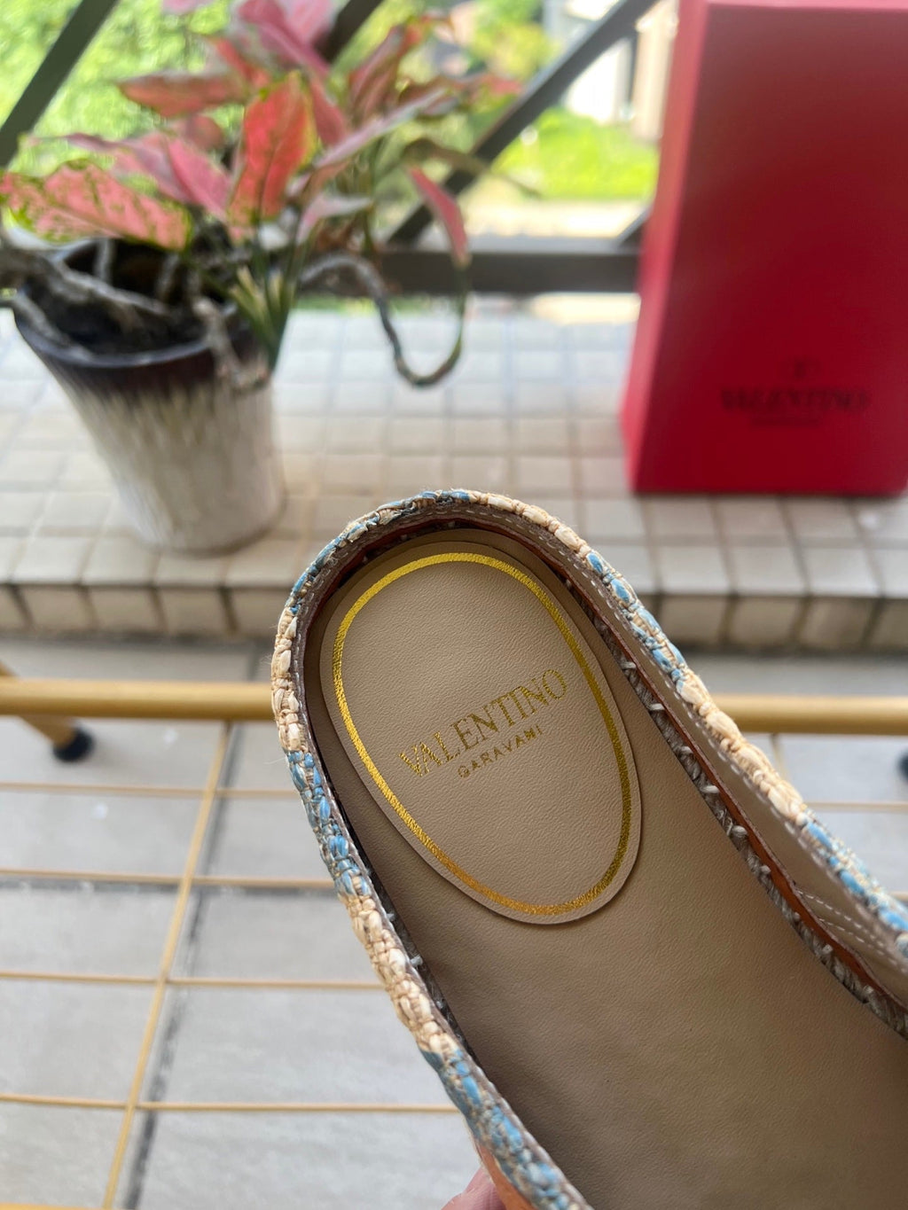 VLogo Signature Striped Espadrille Mules Beige Blue Raffia 692190