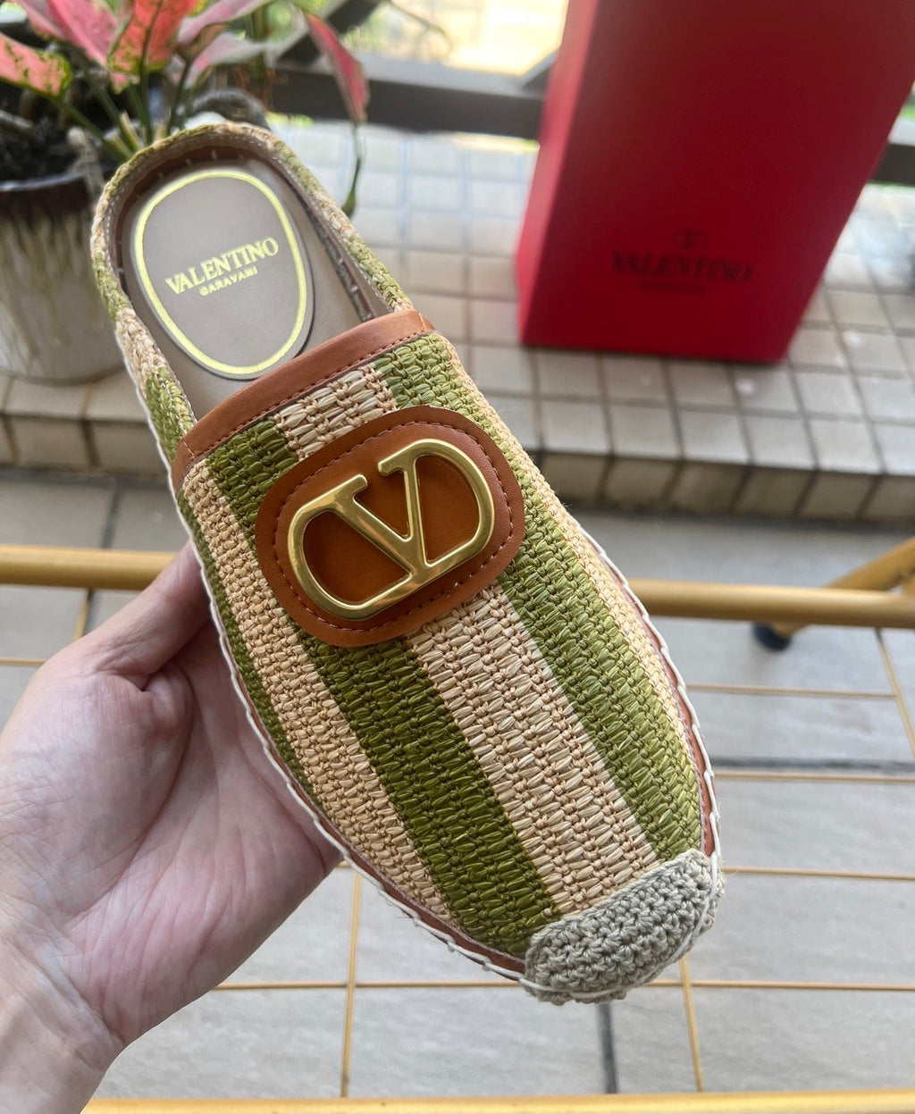 VLogo Signature Striped Espadrille Mules Beige Green Raffia