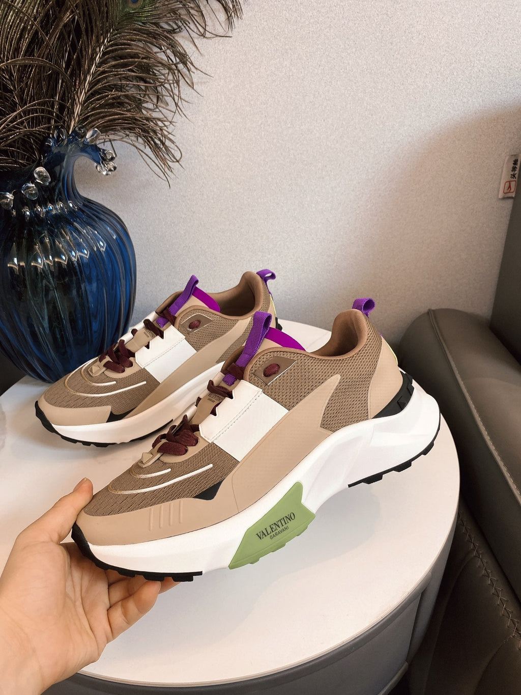 VT 25S Sneakers Dark Beige White Mesh TPU 563472