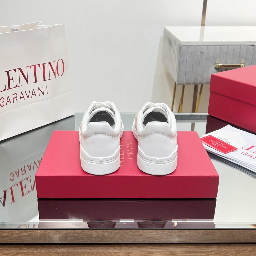 Valentino 25s Upvillage Sneakers In White Mix Beige Lambskin