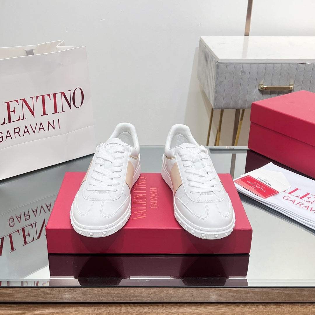 Valentino 25s Upvillage Sneakers In White Mix Beige Lambskin