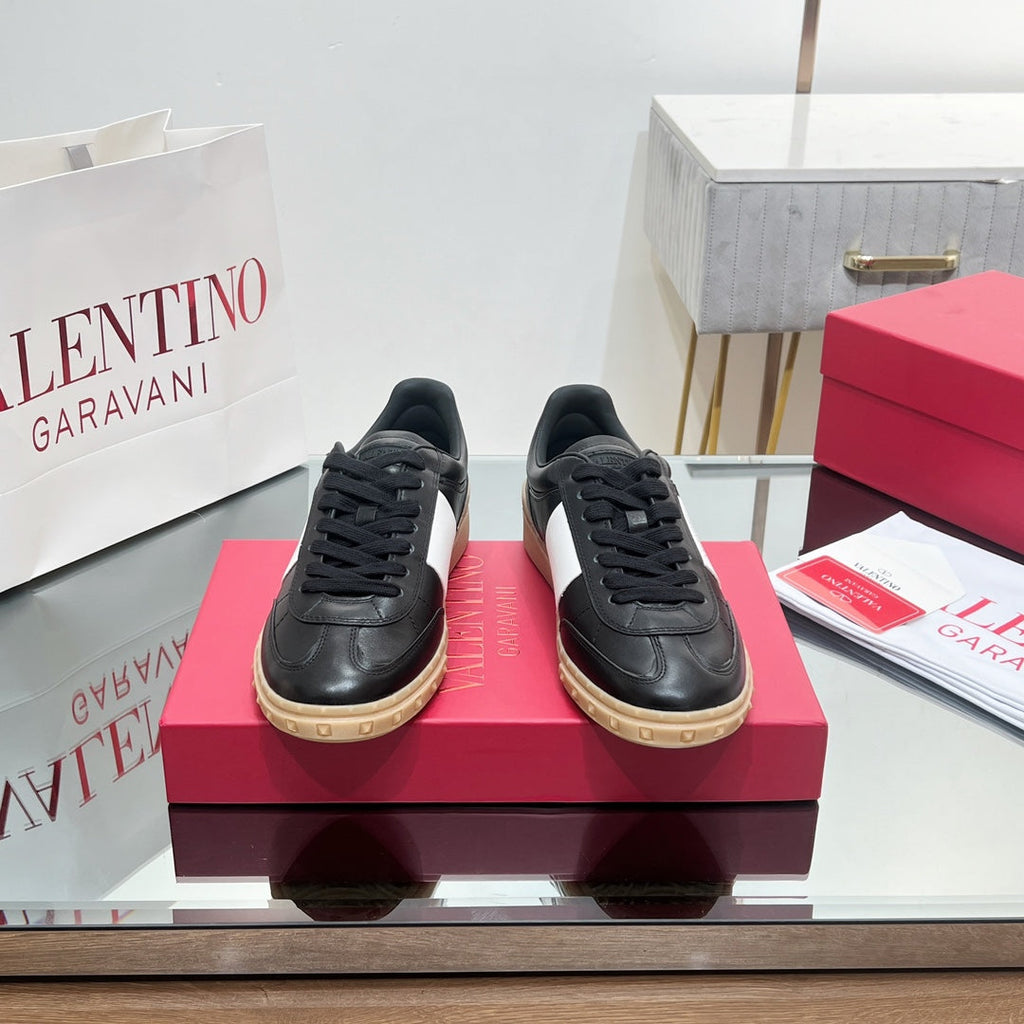 VL 25s Upvillage Sneakers In White Mix Black Lambskin