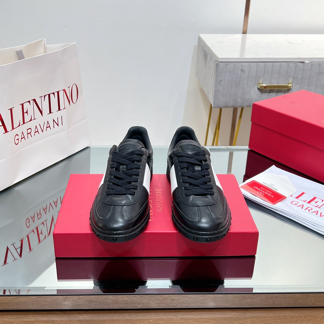VL 25s Upvillage Sneakers In White Mix Black Lambskin