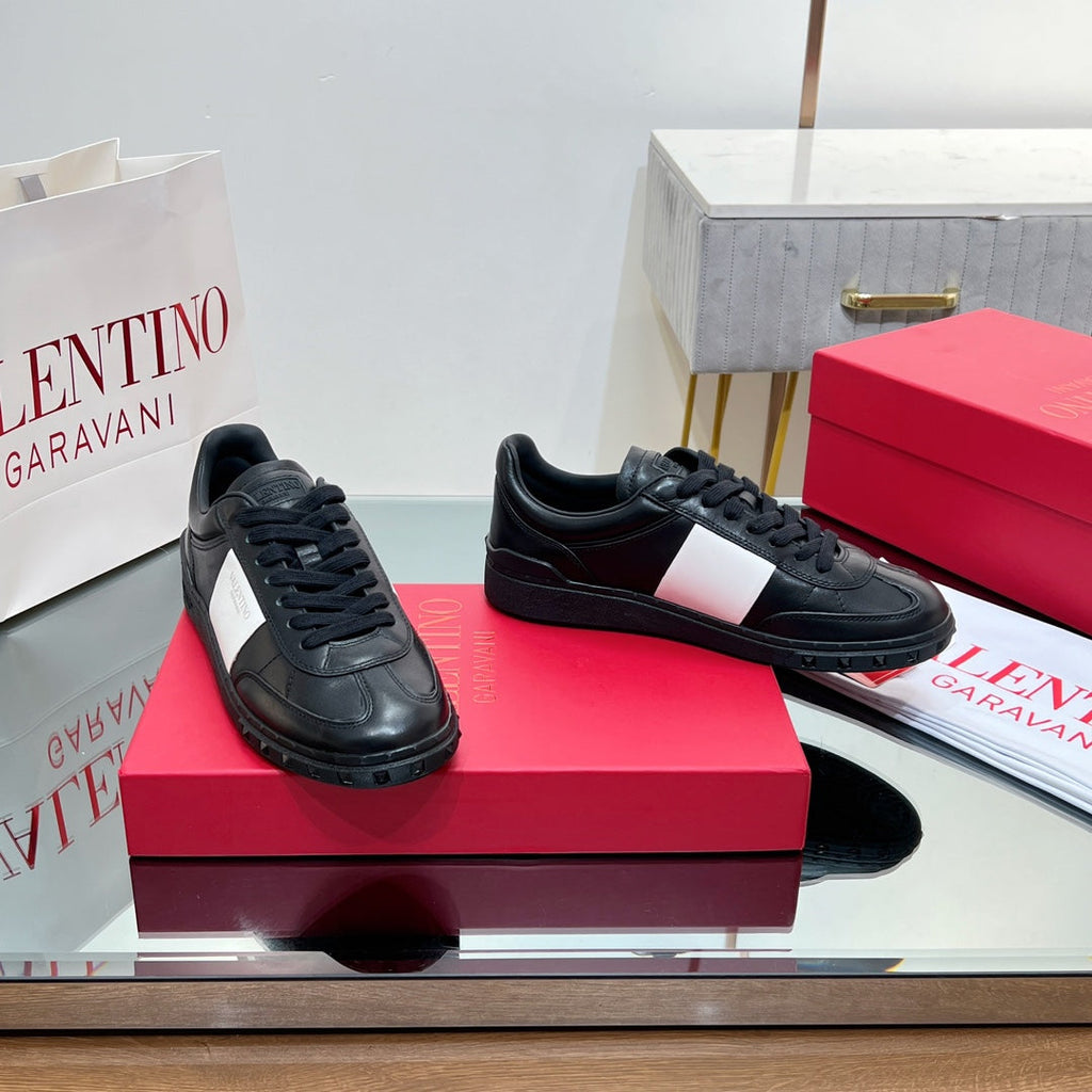 VL 25s Upvillage Sneakers In White Mix Black Lambskin