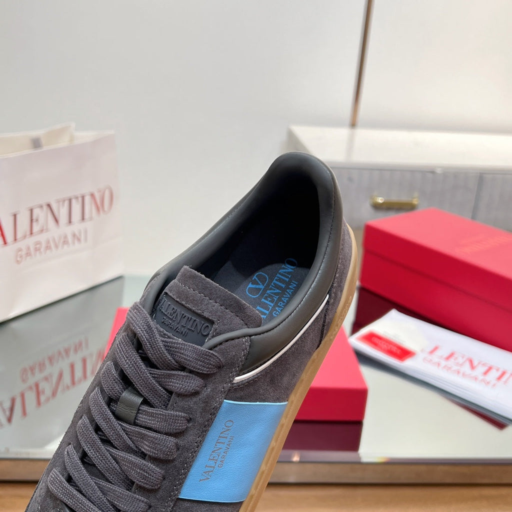 VL 25s Upvillage Sneakers In Dark Grey Mix Blue Suede
