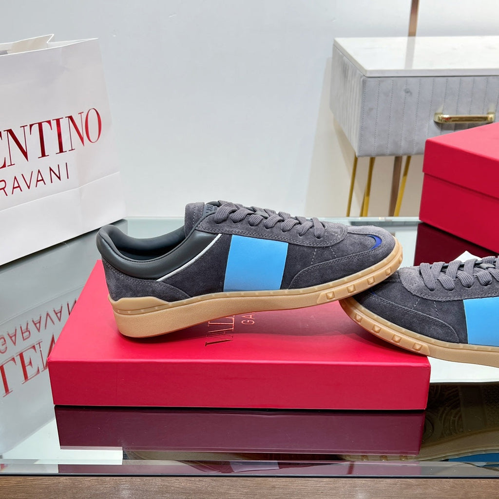 VL 25s Upvillage Sneakers In Dark Grey Mix Blue Suede