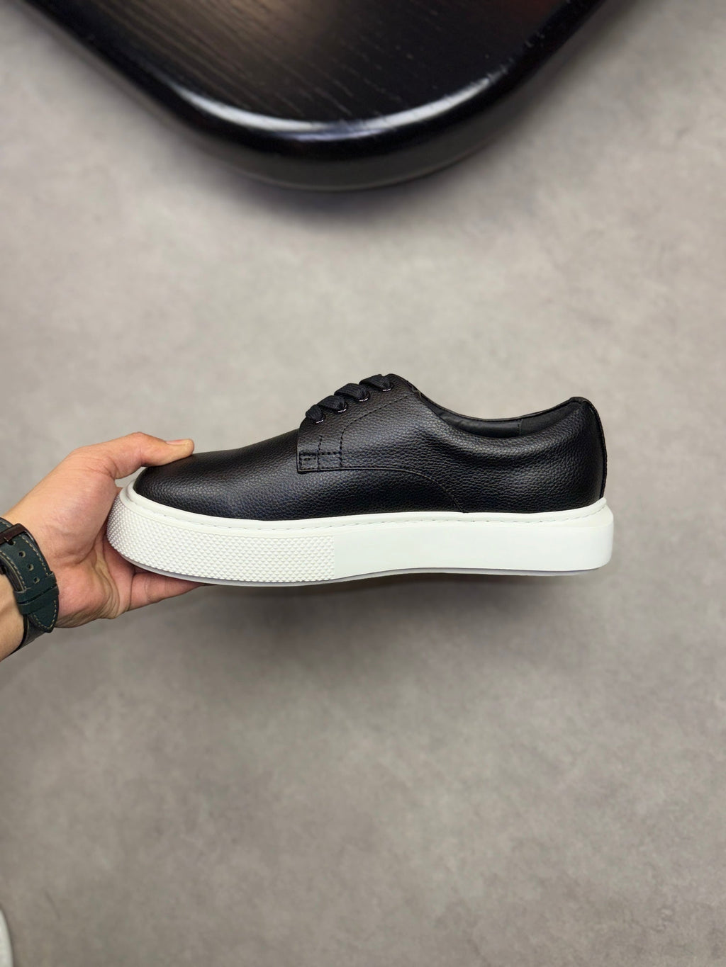 HM Men's Eveil Derby Shoe Black Tumbled Calfskin