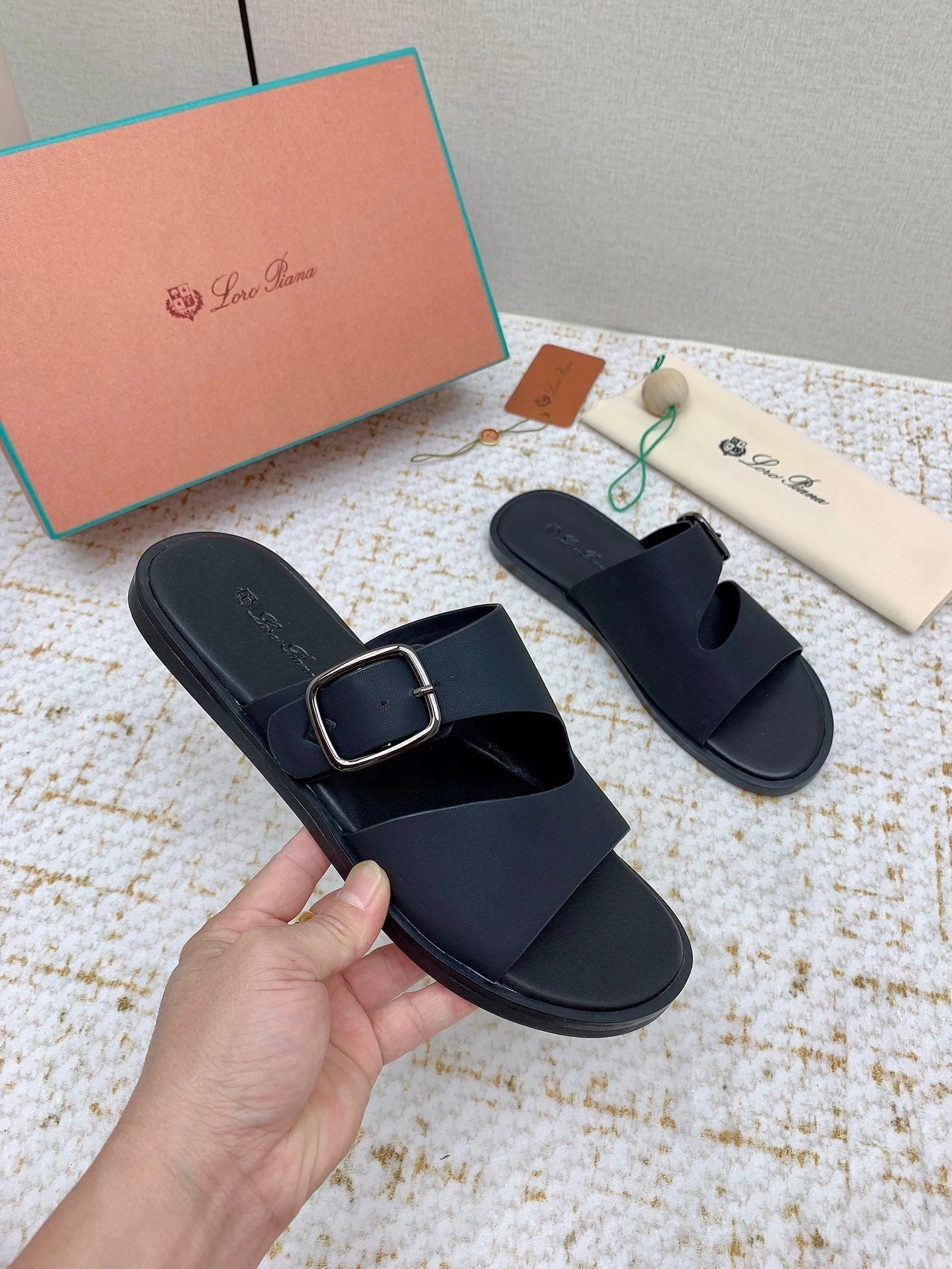 LP Men Sandals In Classic Black Calfskin