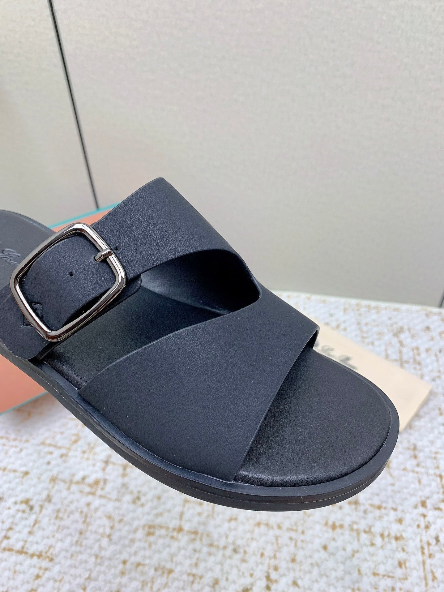 LP Men Sandals In Classic Black Calfskin