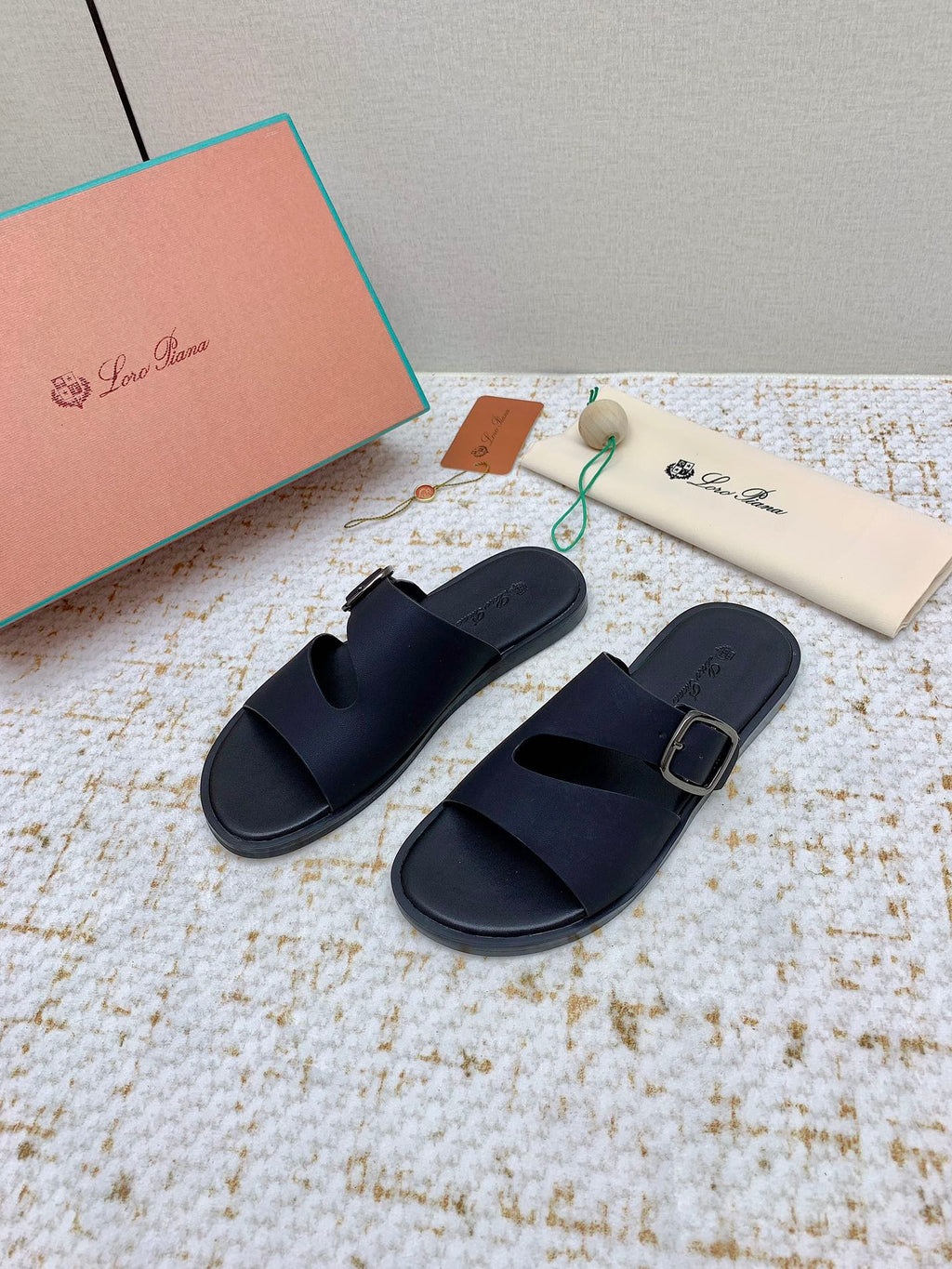 LP Men Sandals In Classic Black Calfskin