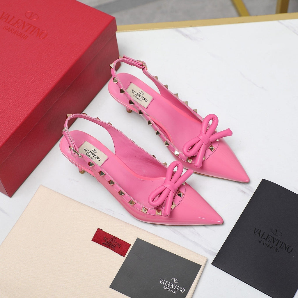 VL Rockstud Bow Slingback Fusca Pink Patent Leather Pump 60mm