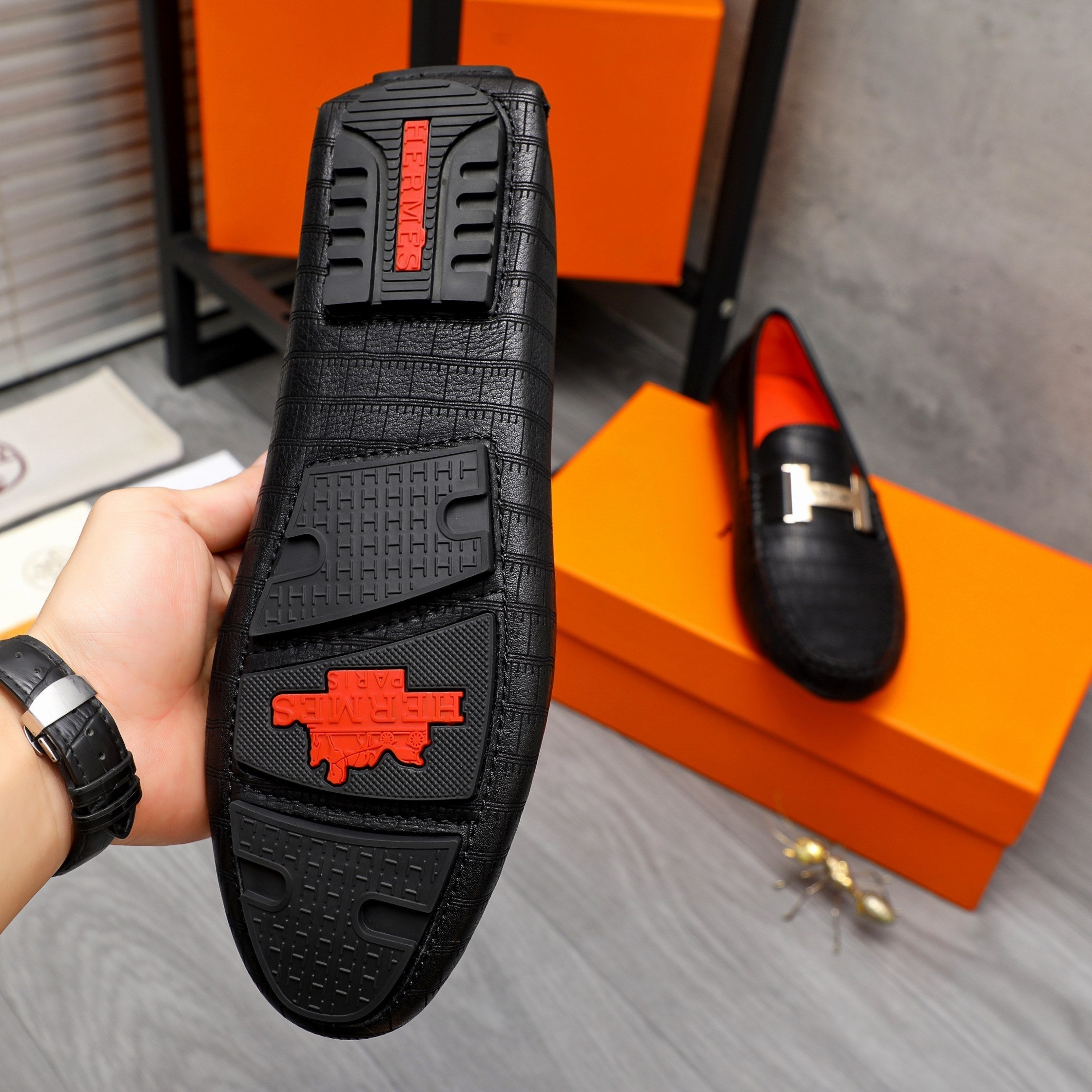 HM H-BUCKLE LOAFER BLACK EMBOSSED CALFSKIN
