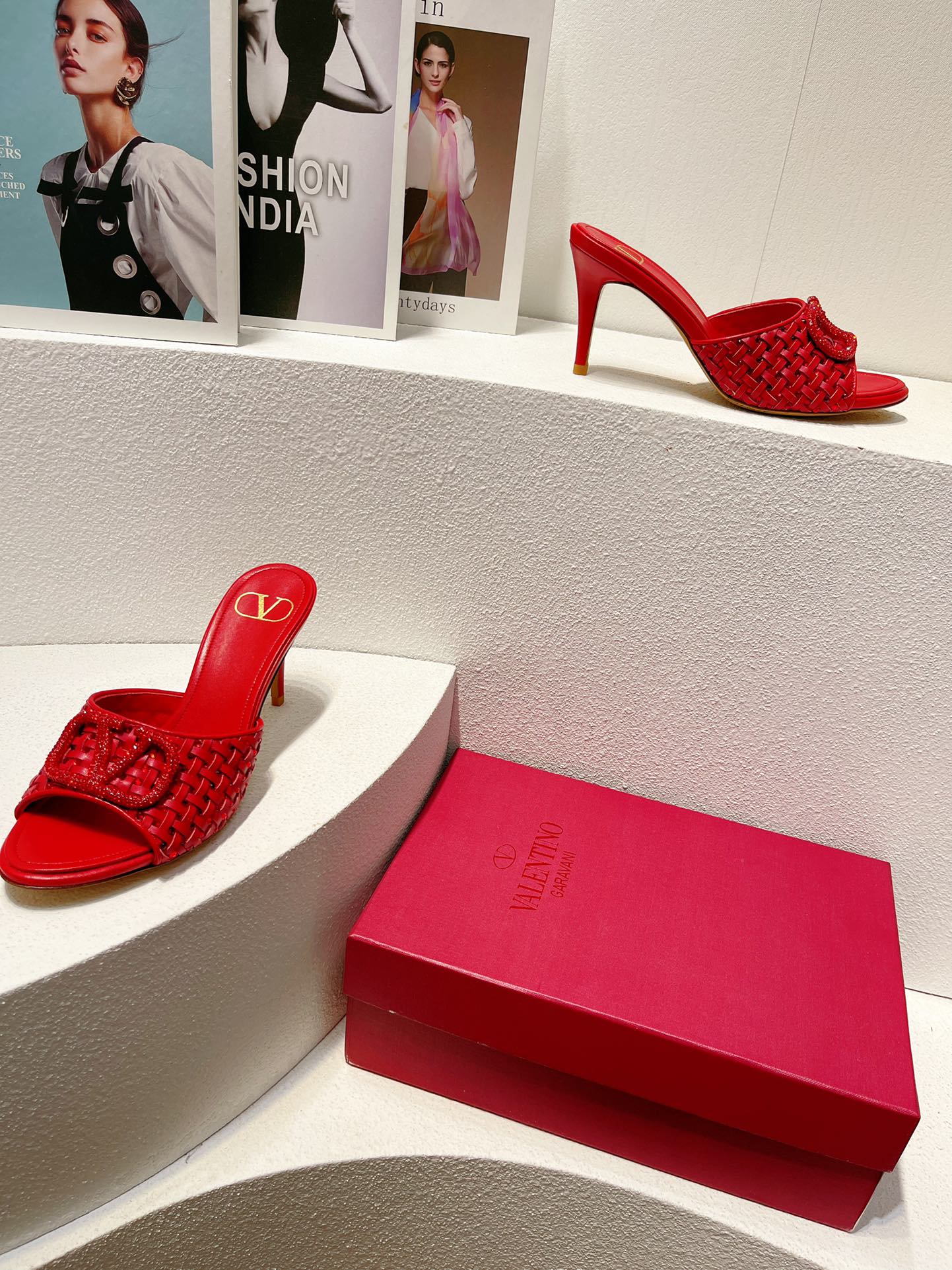 VT High Heeled Sandals Red Sheepskin 292797