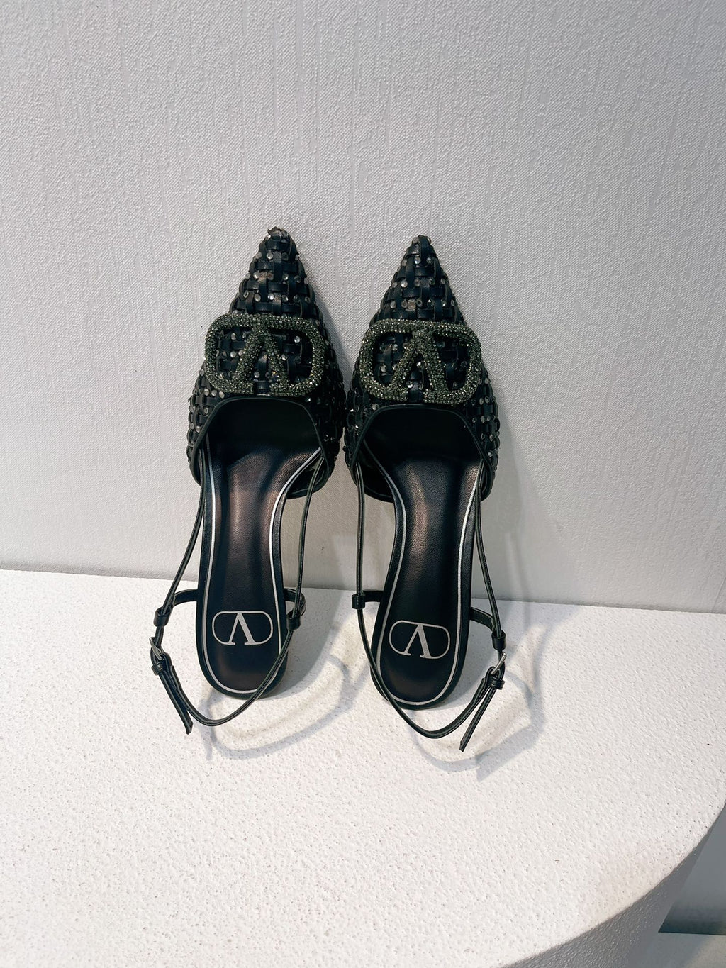 VT High Heeled Slingbacks Black Sheepskin 292799