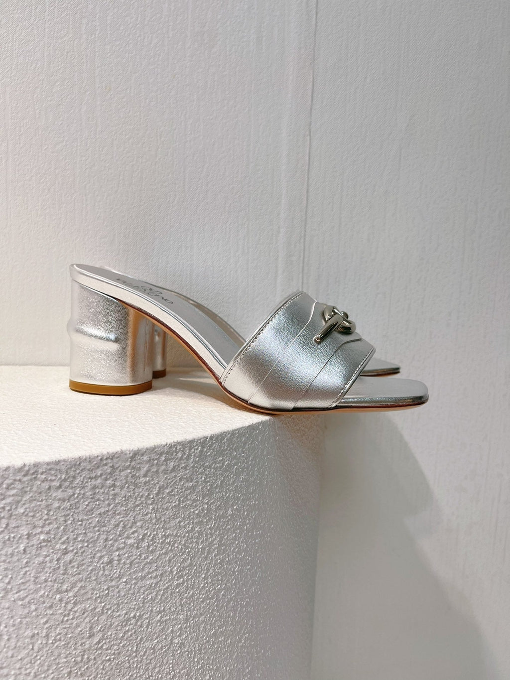 VT Leather Mules Silver Cowhide 292874