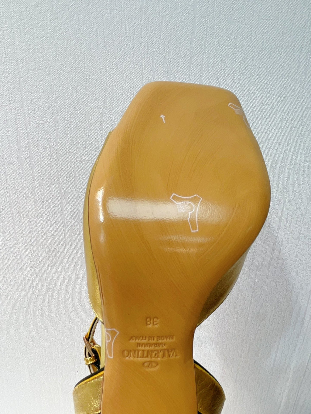 VT Sandals Heels 70mm Gold Cowhide 292784