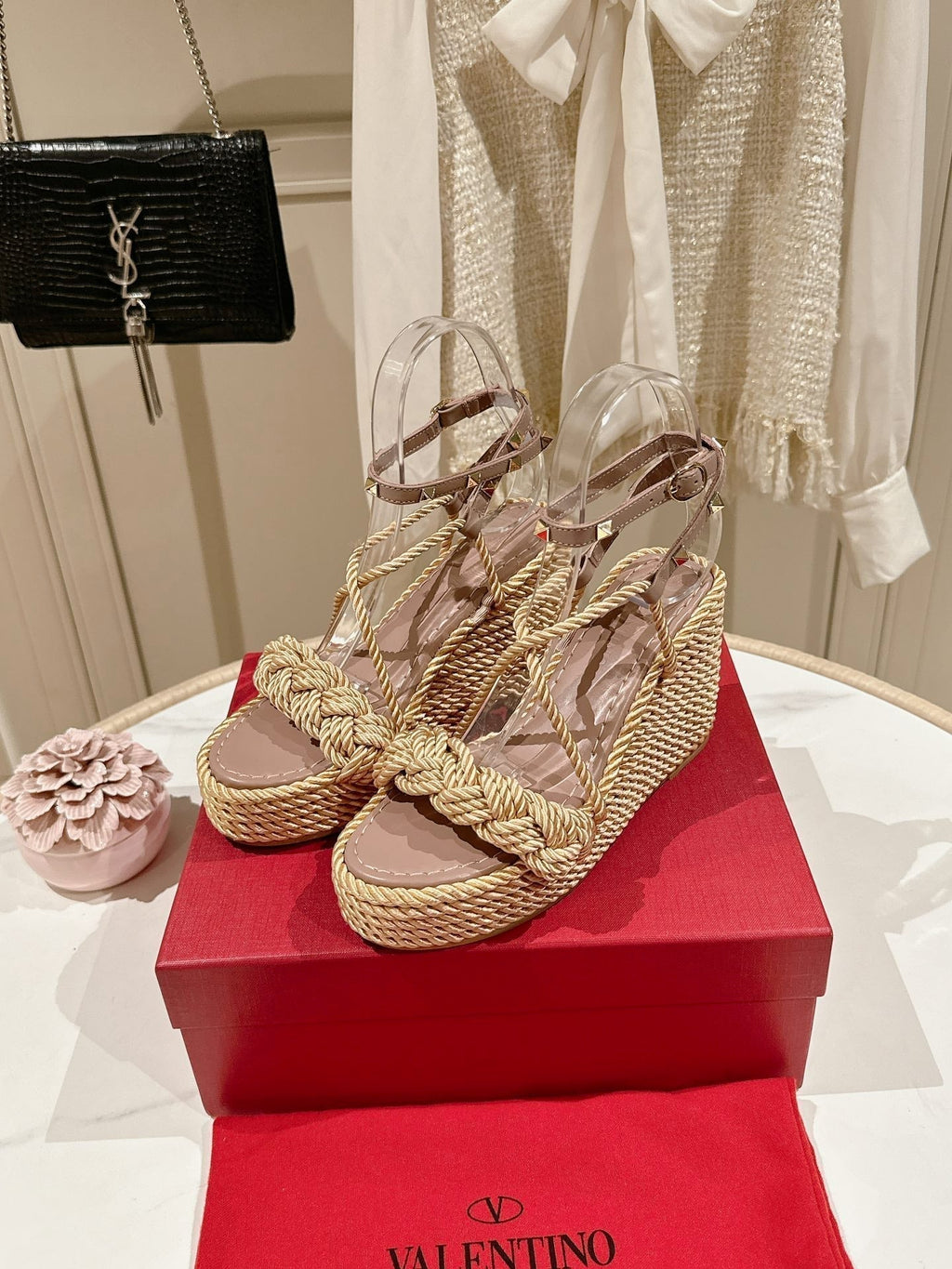 Garavani Rockstud Wedge Sandals 100mm In Beige Mix Rosy Brown Calfskin And Nylon Rope 829396
