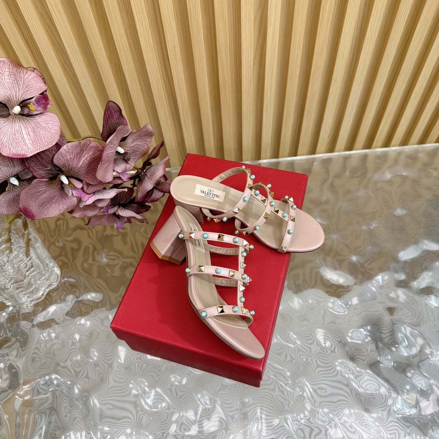 Rockstud Leather Caged Mule Sandals 60mm Pale Pink Sheepskin 307861