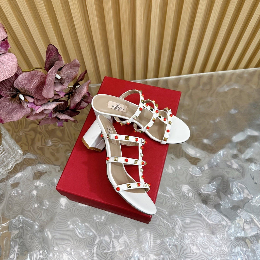 Rockstud Leather Caged Mule Sandals 60mm White Sheepskin 307863