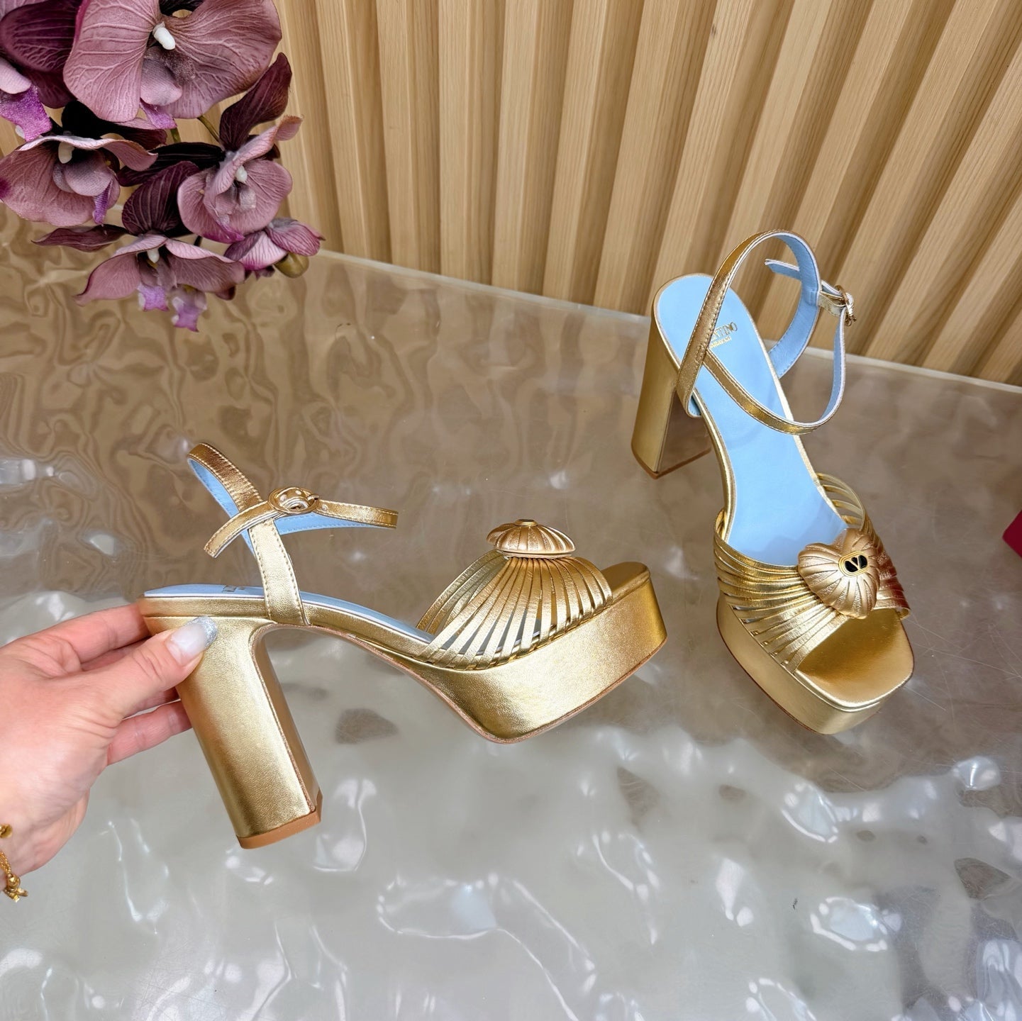 Valentino Royal Sandal 11.5cm Gold Blue Leather 702272