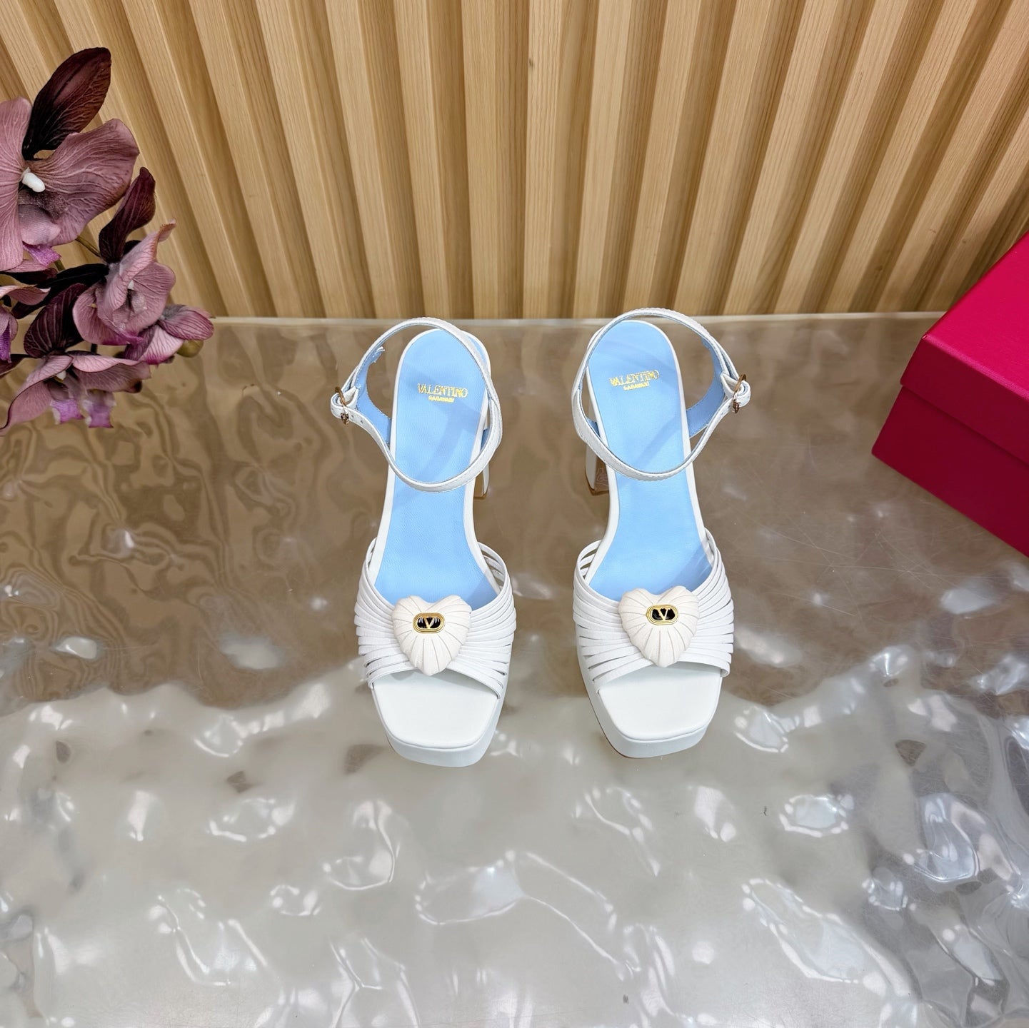 Valentino Royal Sandal 11.5cm White Blue Leather 702273