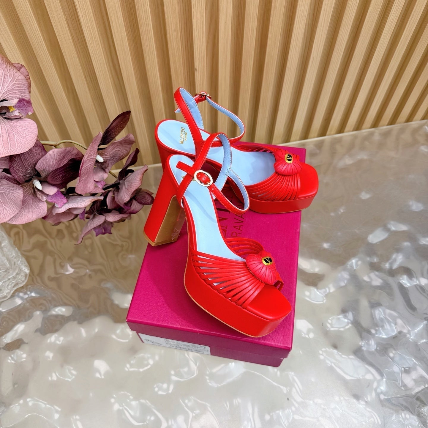 Valentino Royal Sandal 11.5cm Red Blue Leather 702274