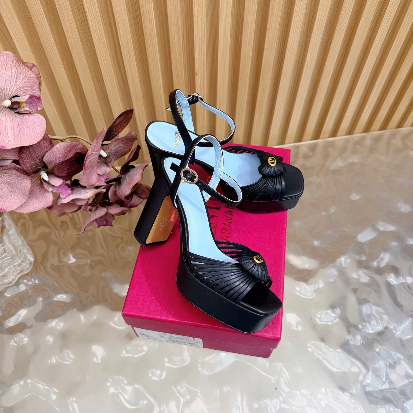 Valentino Royal Sandal 11.5cm Black Blue Leather 702275