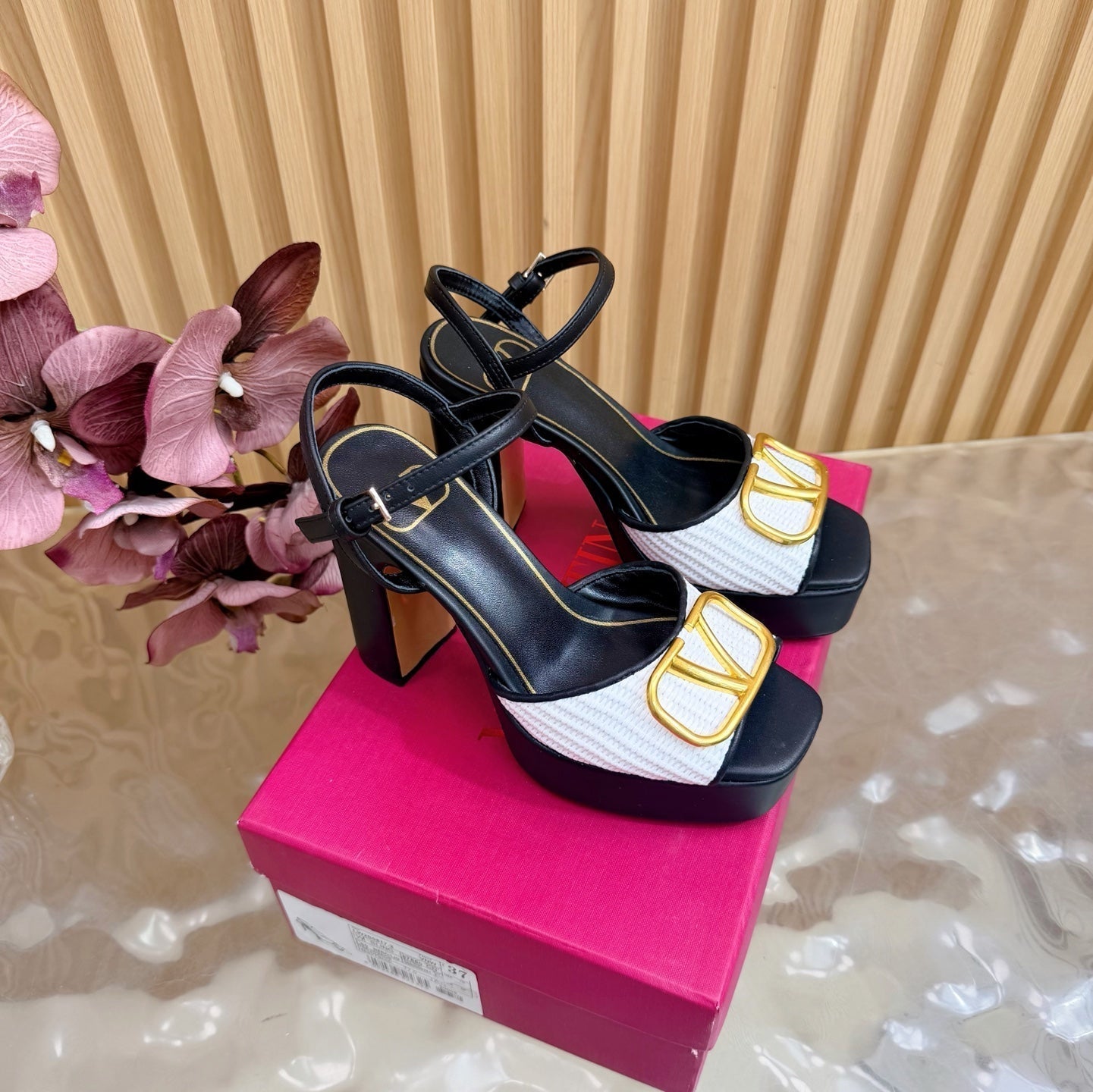 Valentino Signature Platform Sandal Black White Leather Raffia 702265