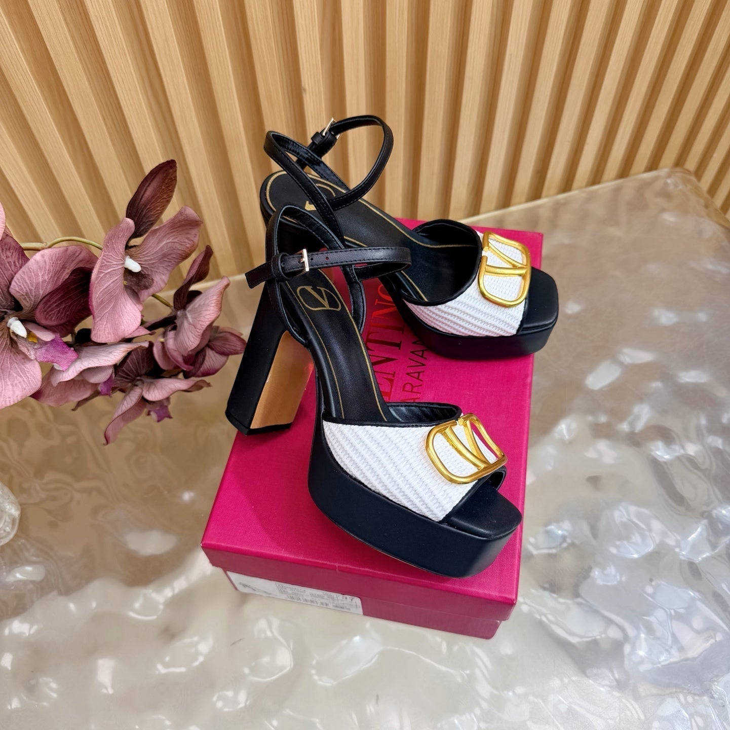 Valentino Signature Platform Sandal Black White Leather Raffia 702265