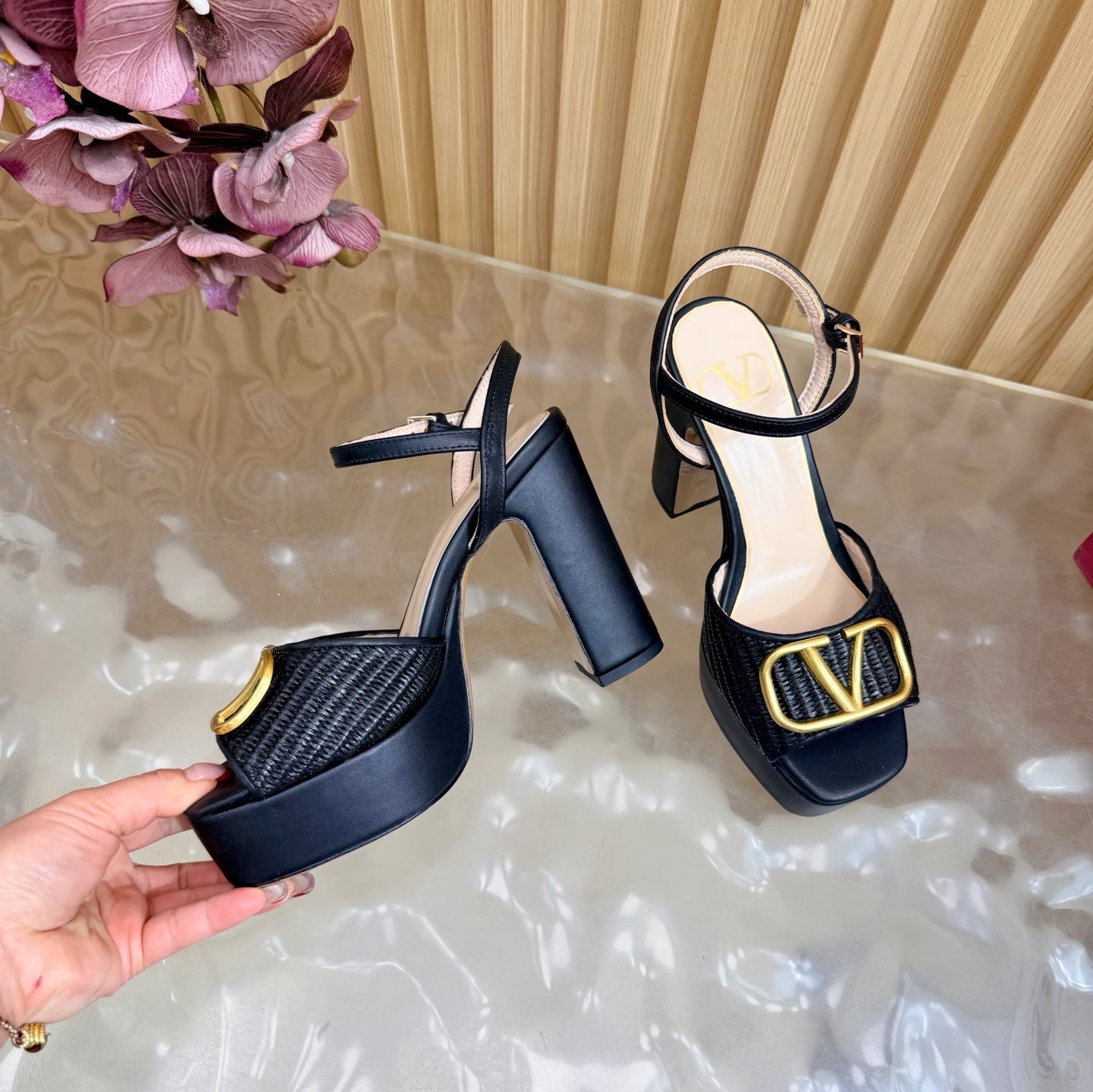 Valentino Signature Platform Sandal Black Leather Raffia 702266